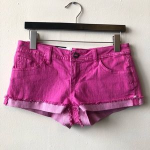 NWT Volcom Size 7 Waist 28 Cuffed Jean Shorts